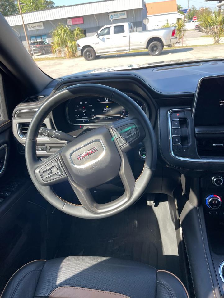 GMC Yukon XL AT4 2023