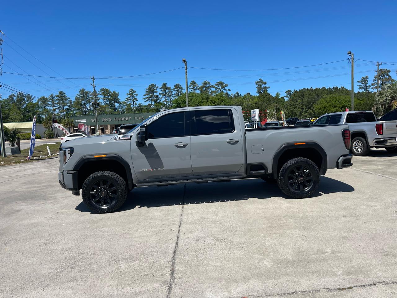 GMC Sierra 2500HD AT4 Crew Cab 4WD 2024
