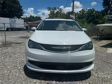 2021 Chrysler Voyager LXI