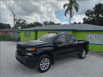 2020 Chevrolet Silverado 1500 Custom Crew Cab Long Box 4WD