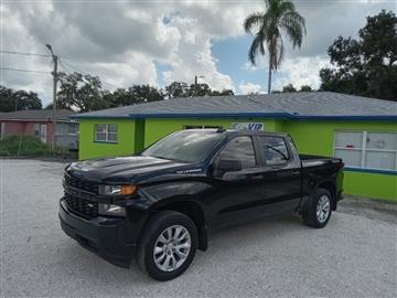 2020 Chevrolet Silverado 1500 Custom Crew Cab Long Box 4WD