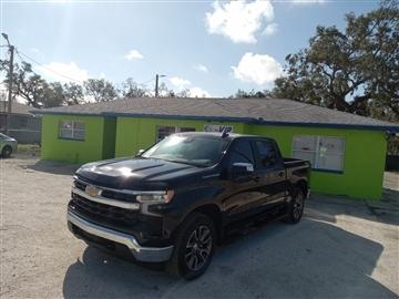 2022 Chevrolet Silverado 1500 LT Crew Cab 4WD