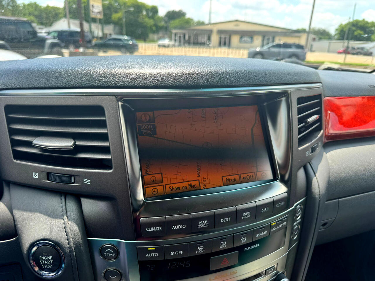 Lexus LX 570 Sport Utility 2010 Lexus LX 570 Sport Utility 2010