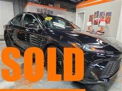 2025 Toyota Camry Hybrid 