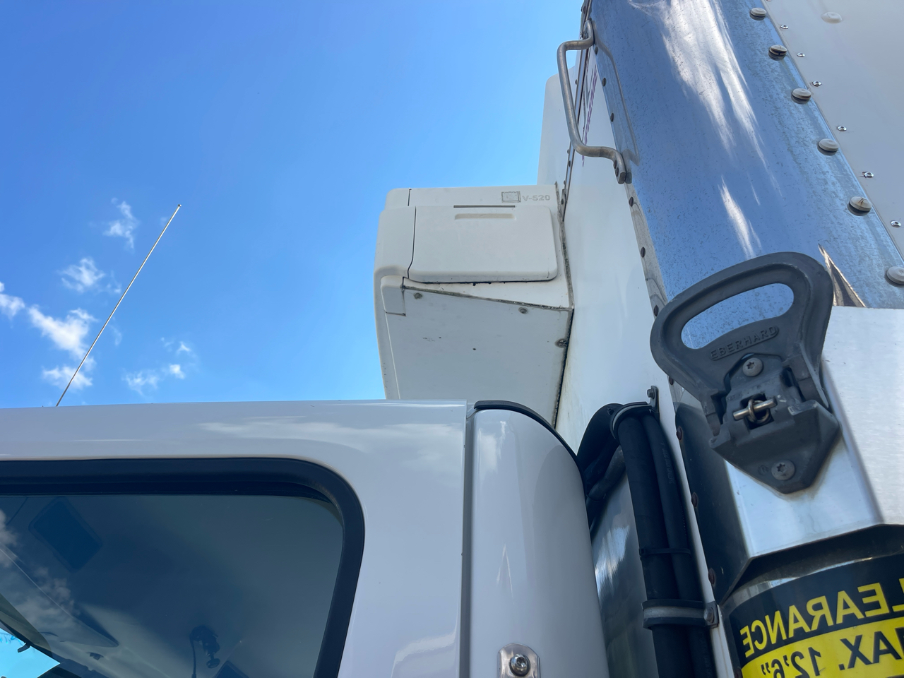 Freightliner M2-106  2017