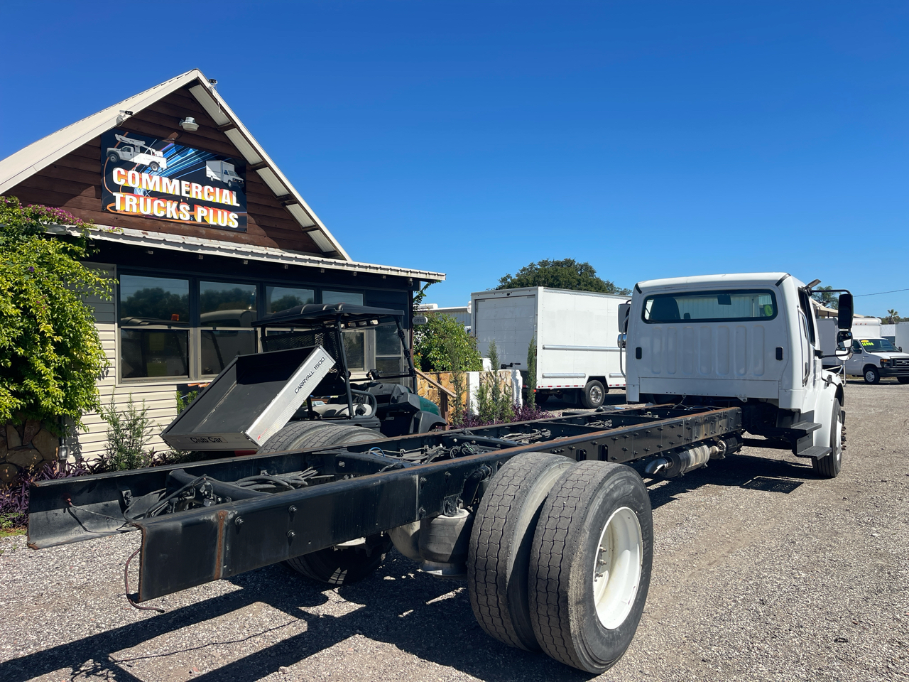 Freightliner M2 106 Medium Duty  2016