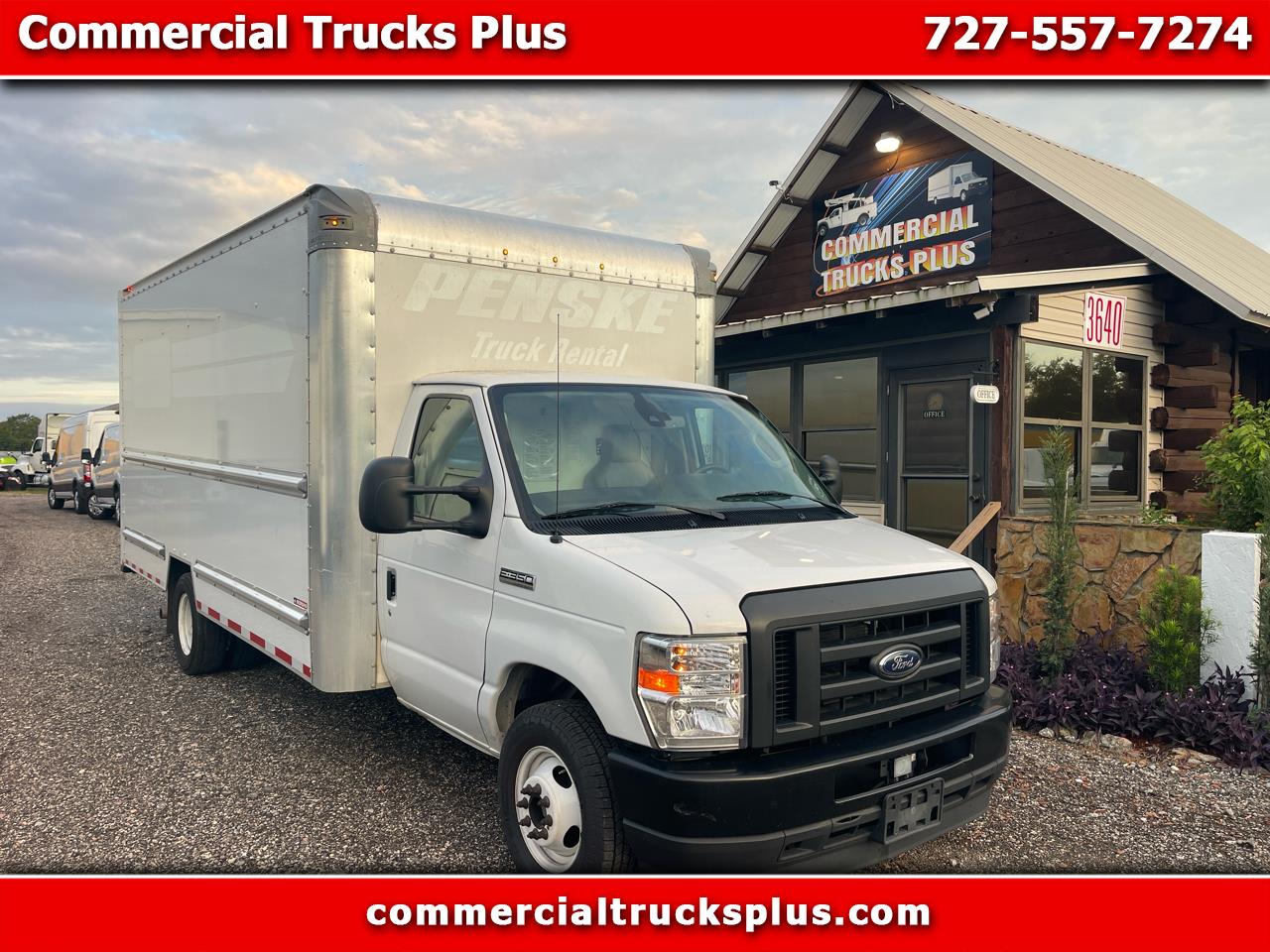 2022 Ford Econoline LOW MILES!! 16' Box-Ramp!