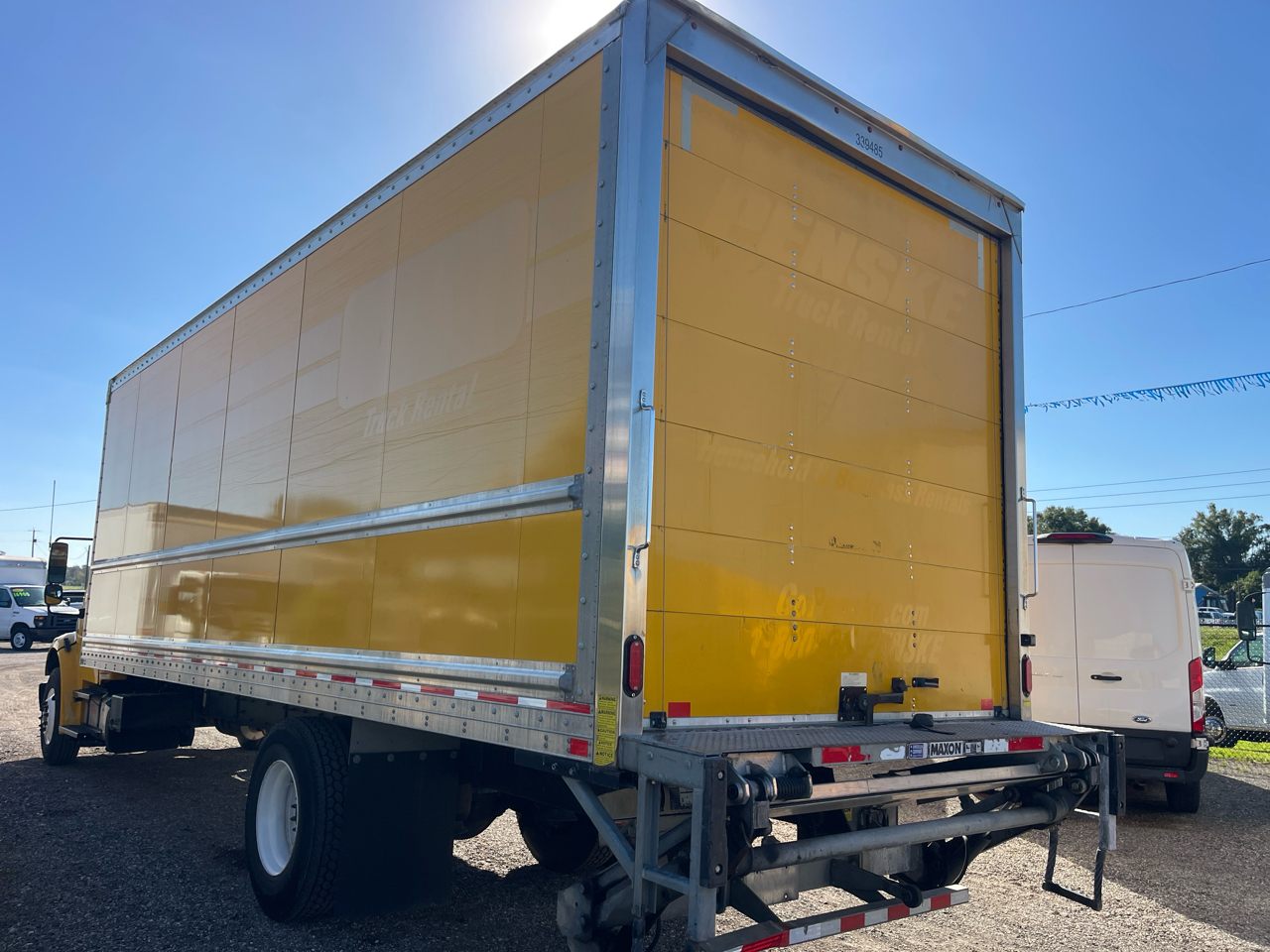 Freightliner M2 106 Medium Duty  2020