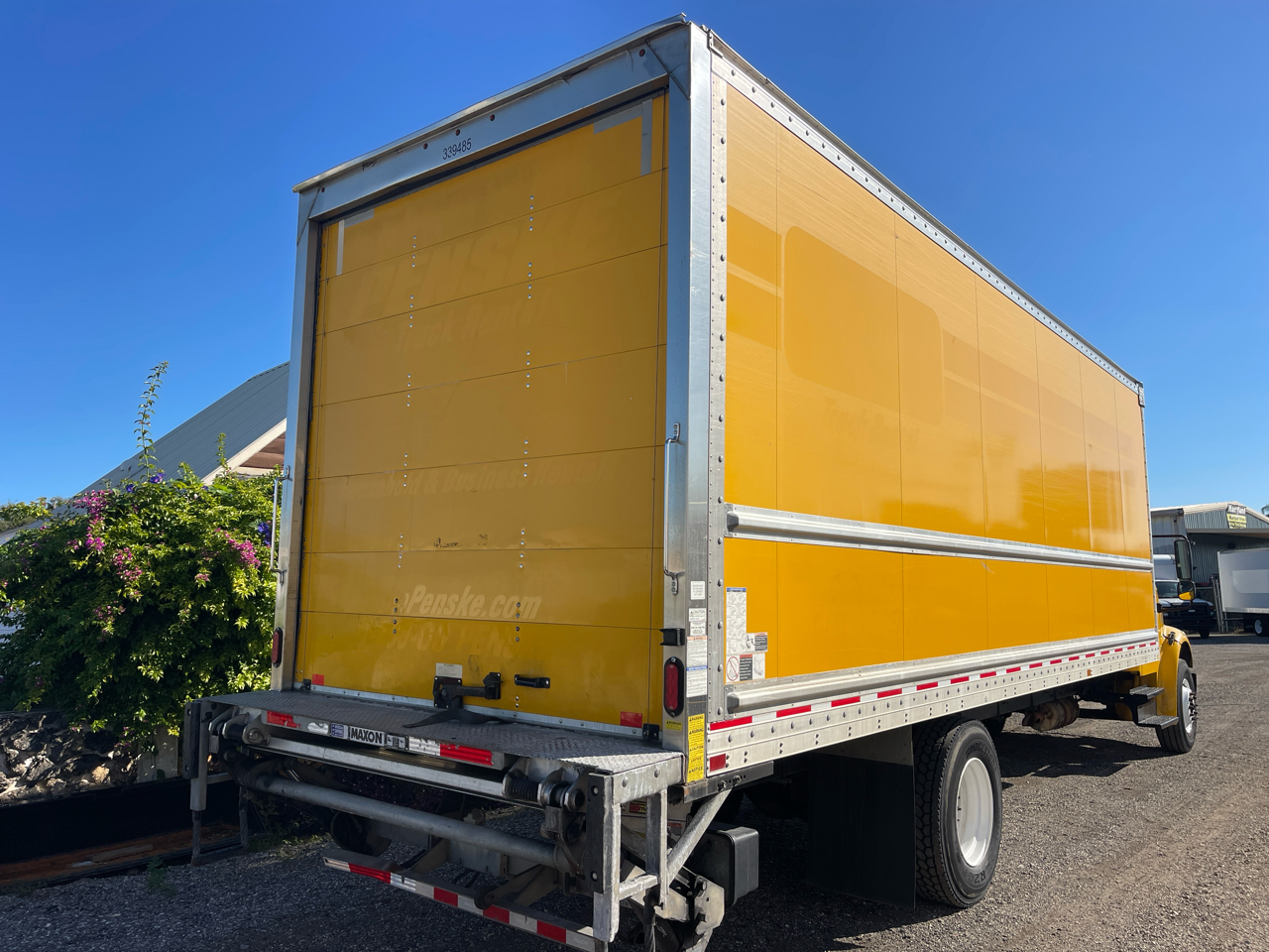 Freightliner M2 106 Medium Duty  2020