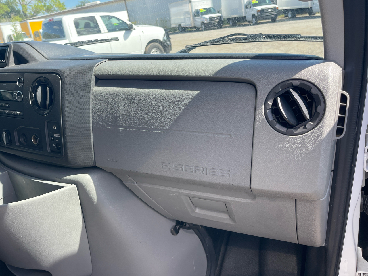 Ford Econoline E350 2017 Ford Econoline E350 2017