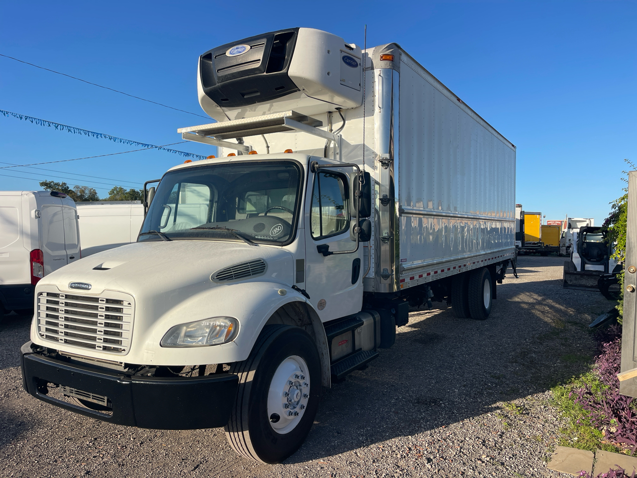 Freightliner M2 106 Medium Duty  2019