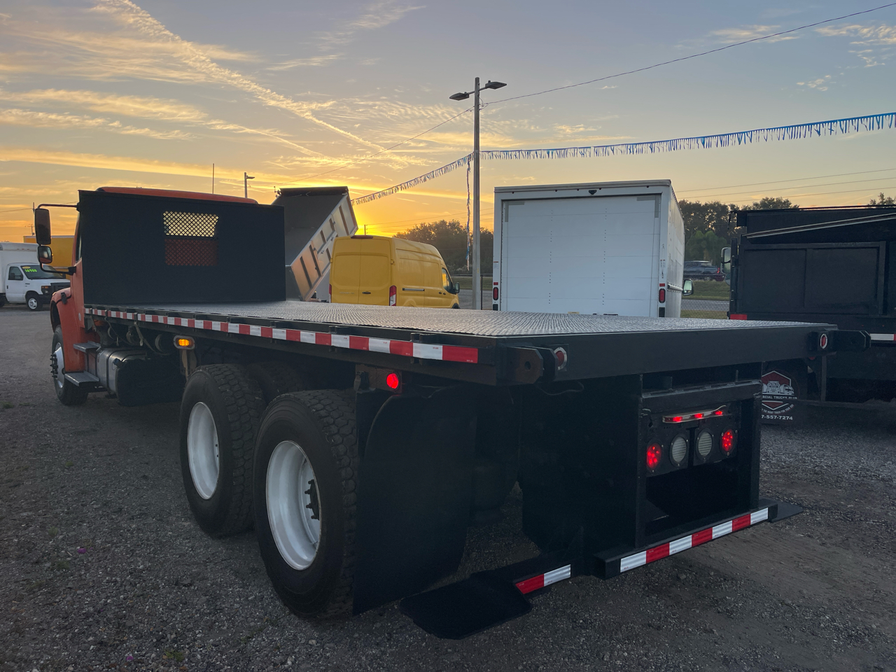 Freightliner M2 106 Medium Duty  2016