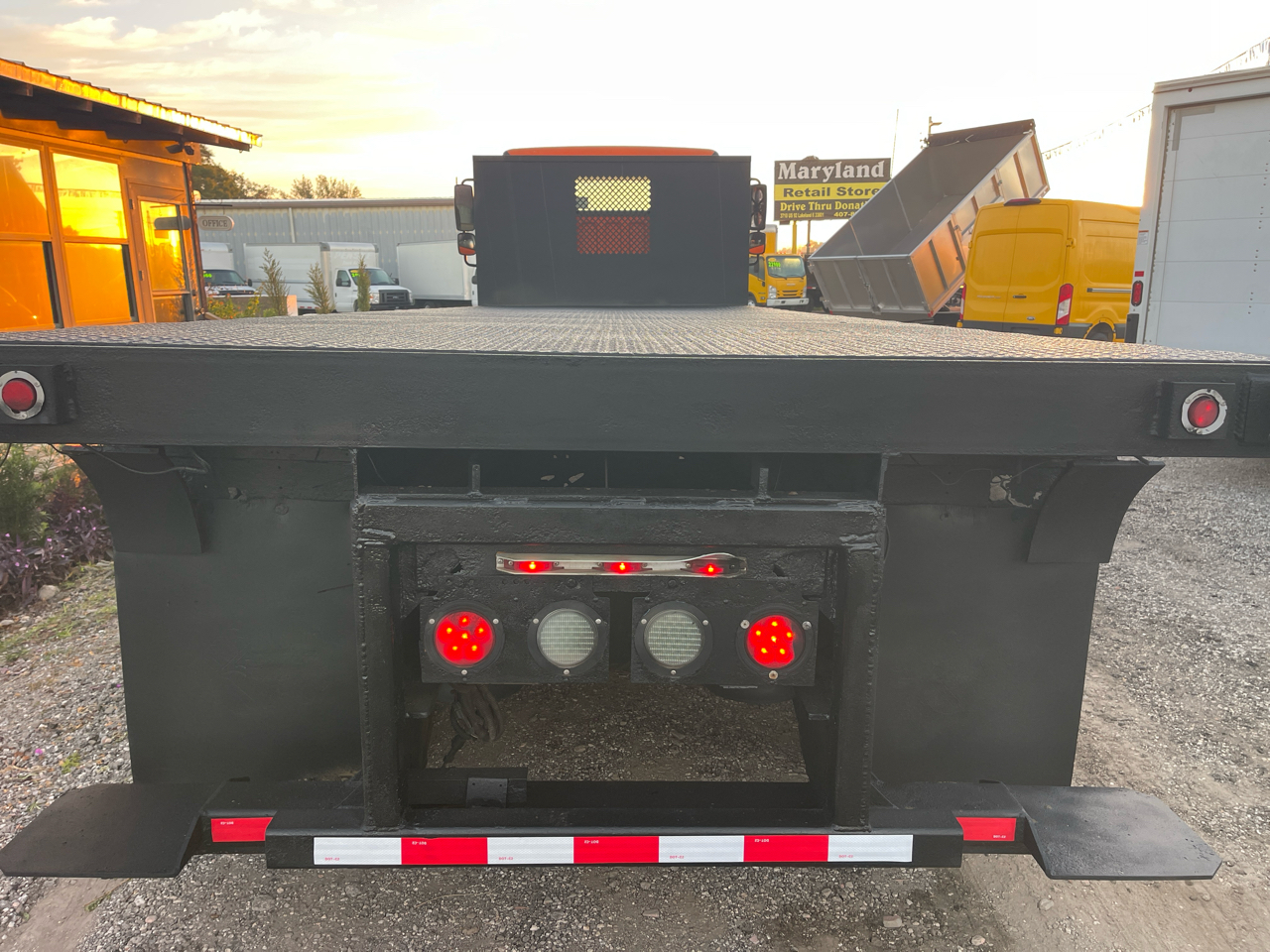 Freightliner M2 106 Medium Duty  2016