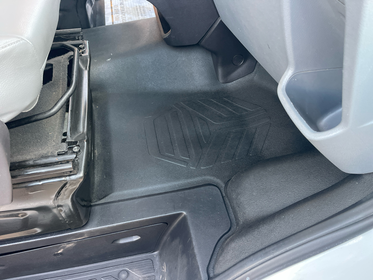 Ford Transit 150 Van Med. Roof w/Sliding Pass. 148-in. WB 2019