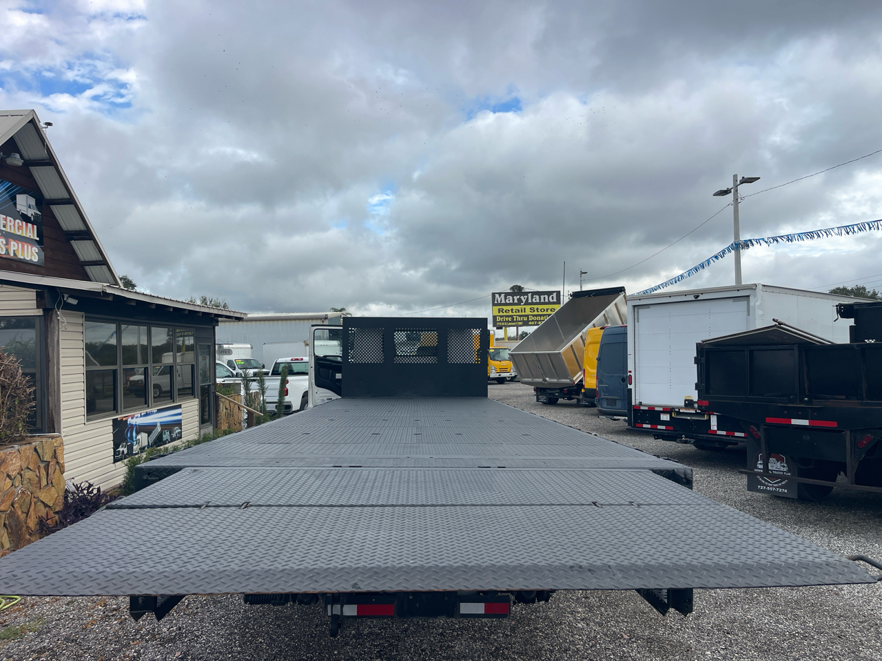 Hino Conventional Cab  2016