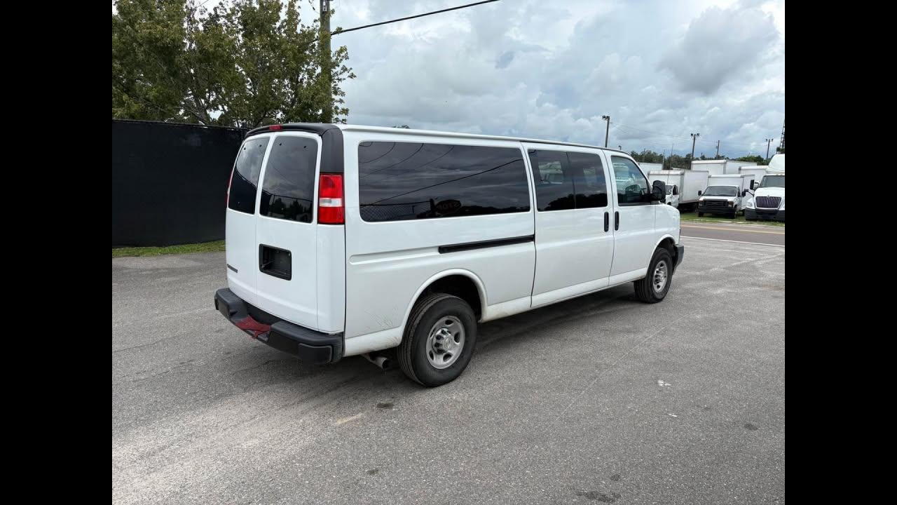 Chevrolet Express  2023