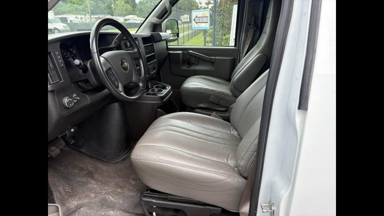 Chevrolet Express  2023