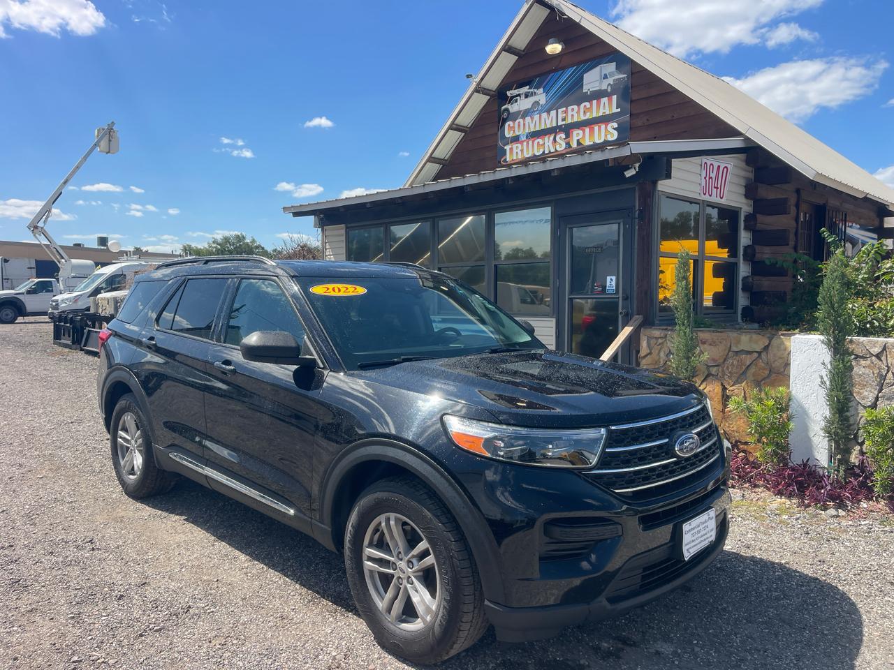 2022 Ford Explorer XLT 4WD