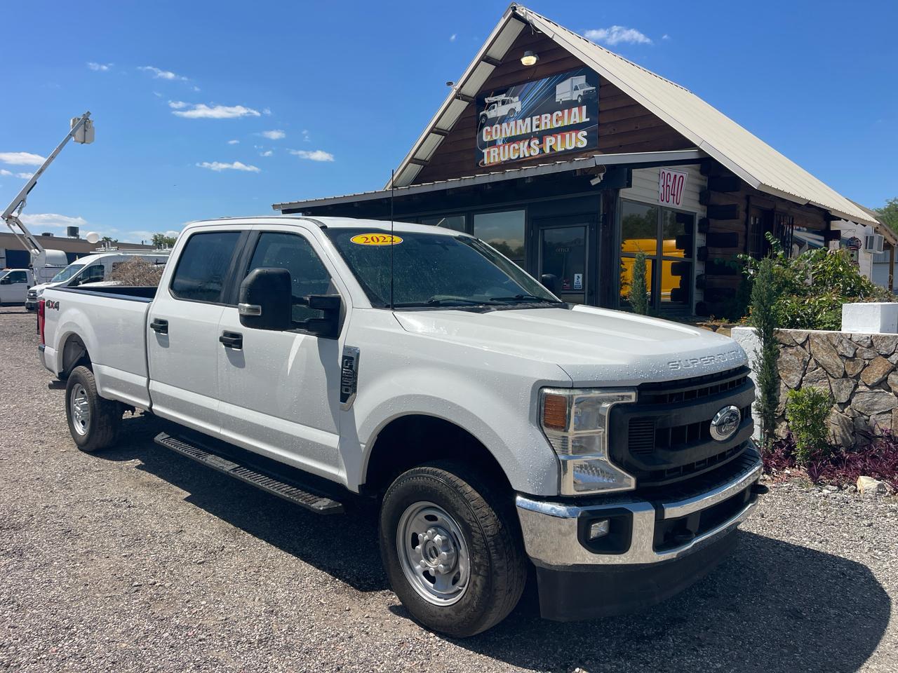 2022 Ford Super Duty F-250 SRW XL 4WD Crew Cab 8' Box