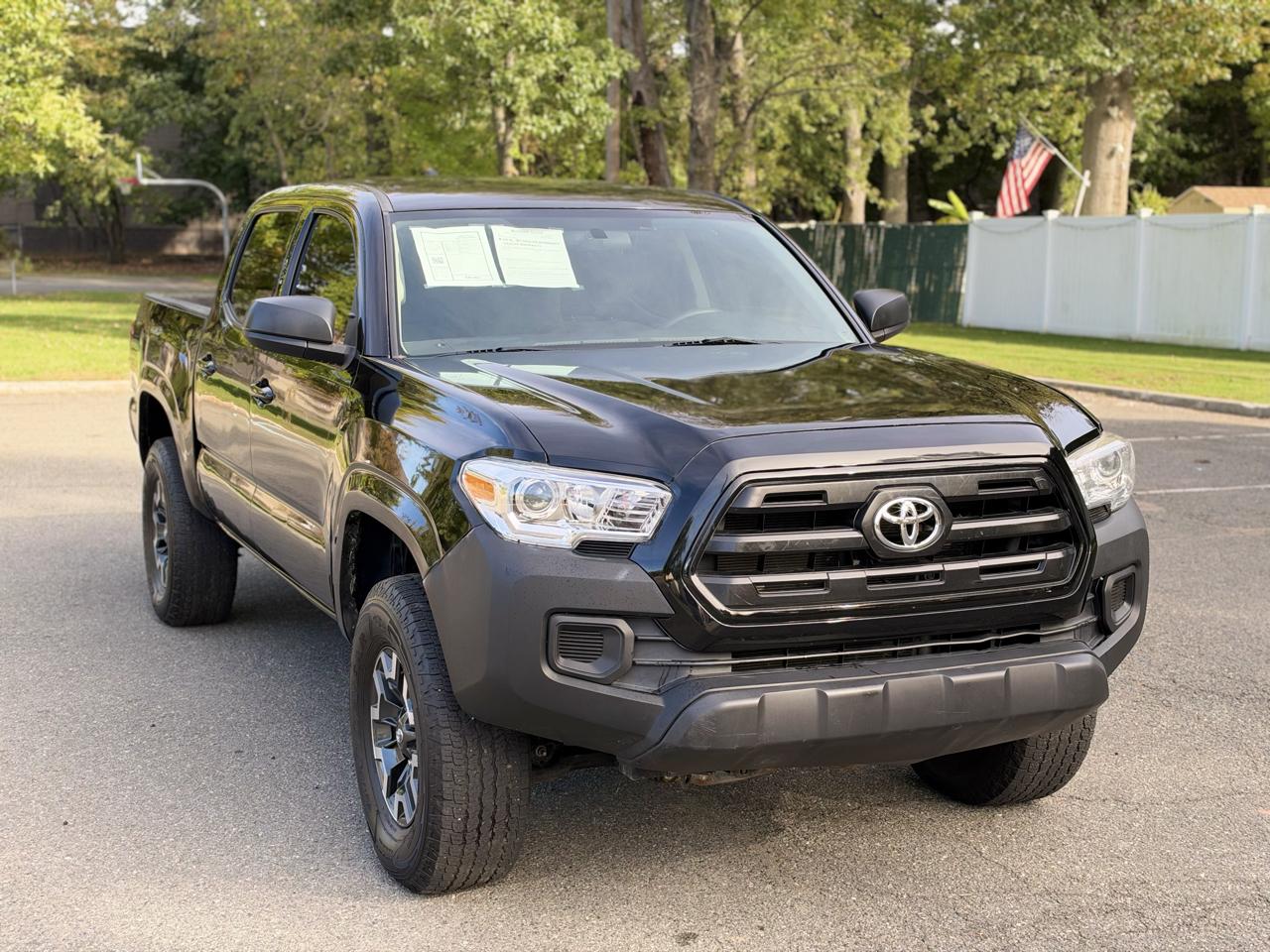 2016 Toyota Tacoma SR