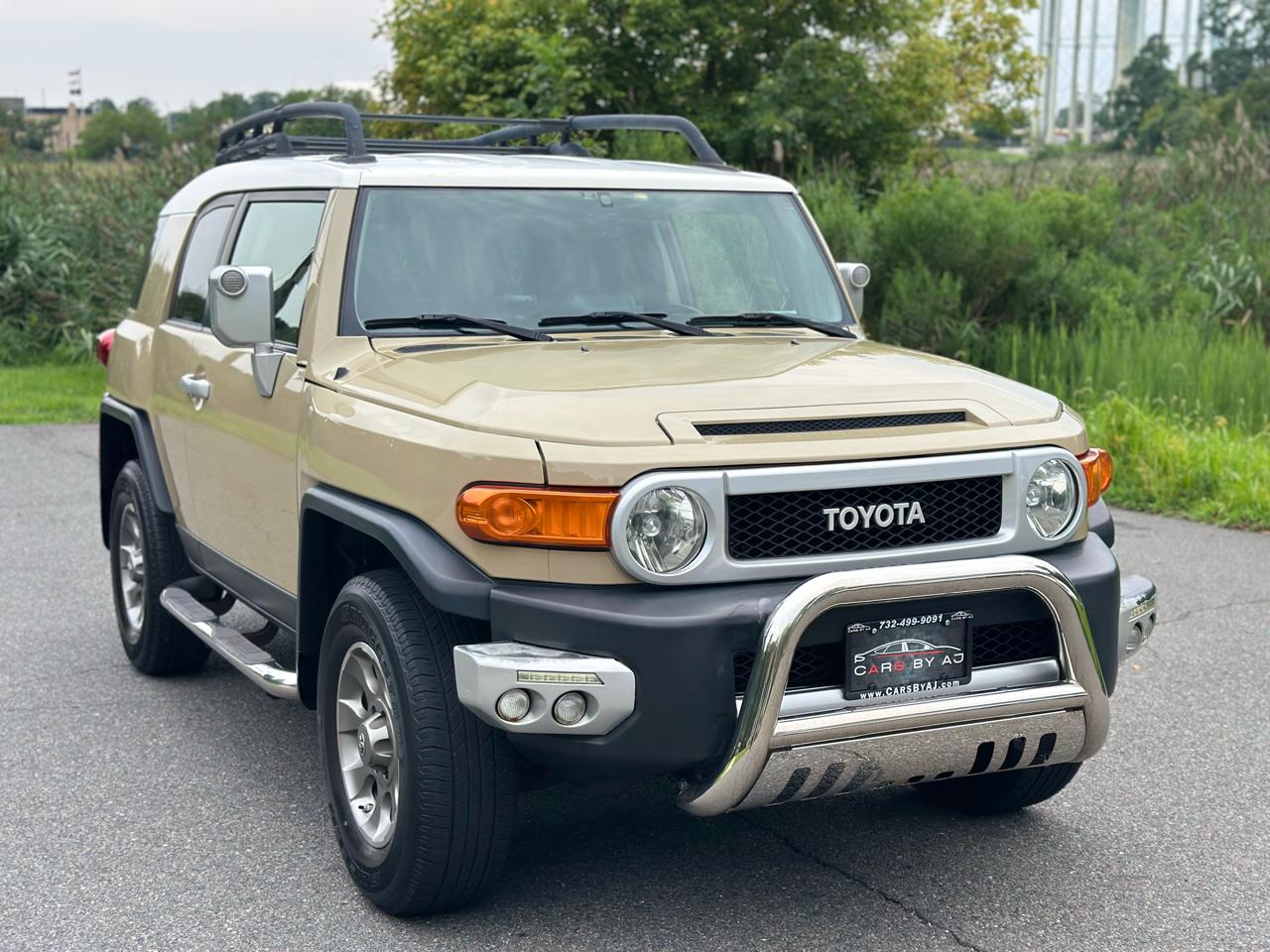 2012 Toyota FJ Cruiser