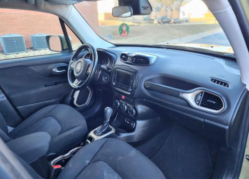 Jeep Renegade Latitude FWD 2015