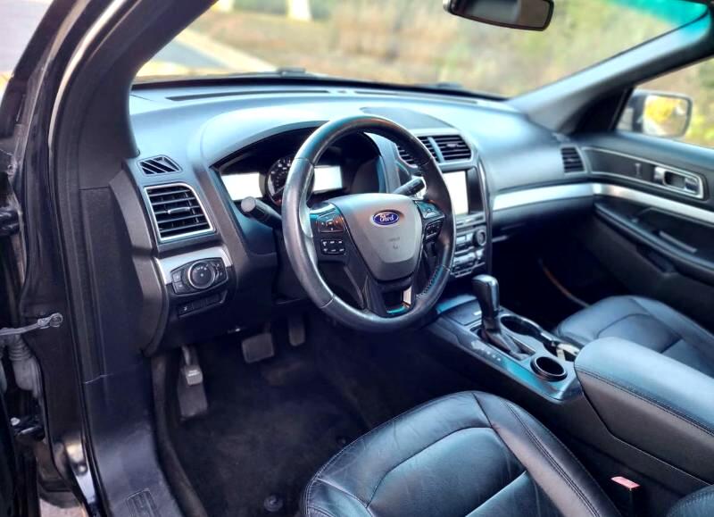 Ford Explorer XLT FWD 2016