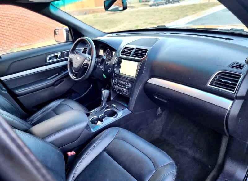 Ford Explorer XLT FWD 2016