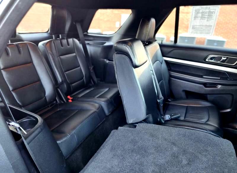 Ford Explorer XLT FWD 2016