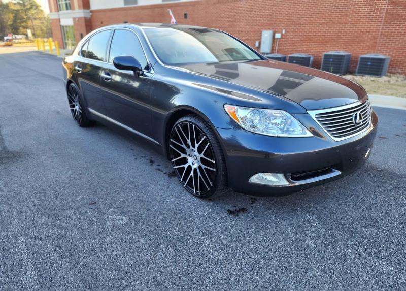 Lexus LS 460 Luxury Sedan 2008