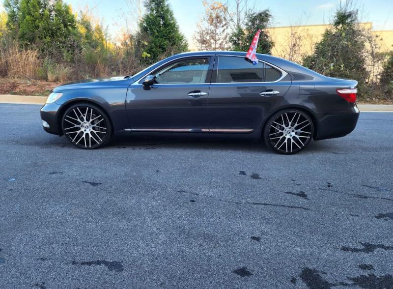Lexus LS 460 Luxury Sedan 2008
