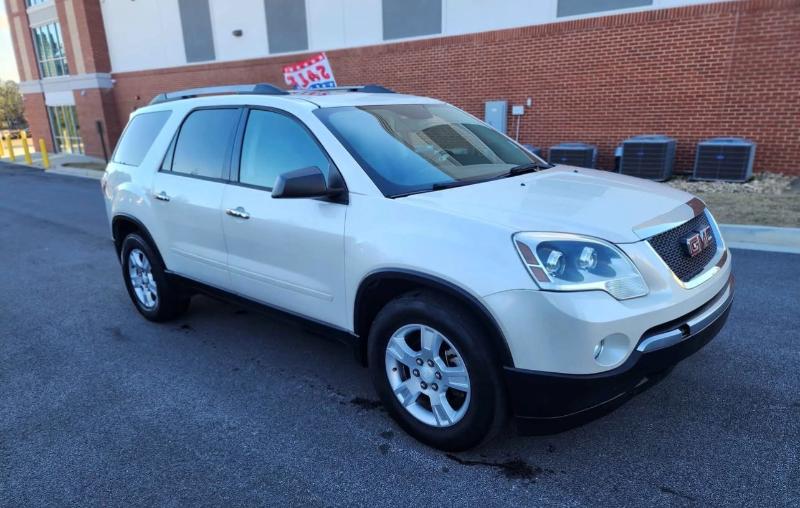 GMC Acadia SLE-2 FWD 2011