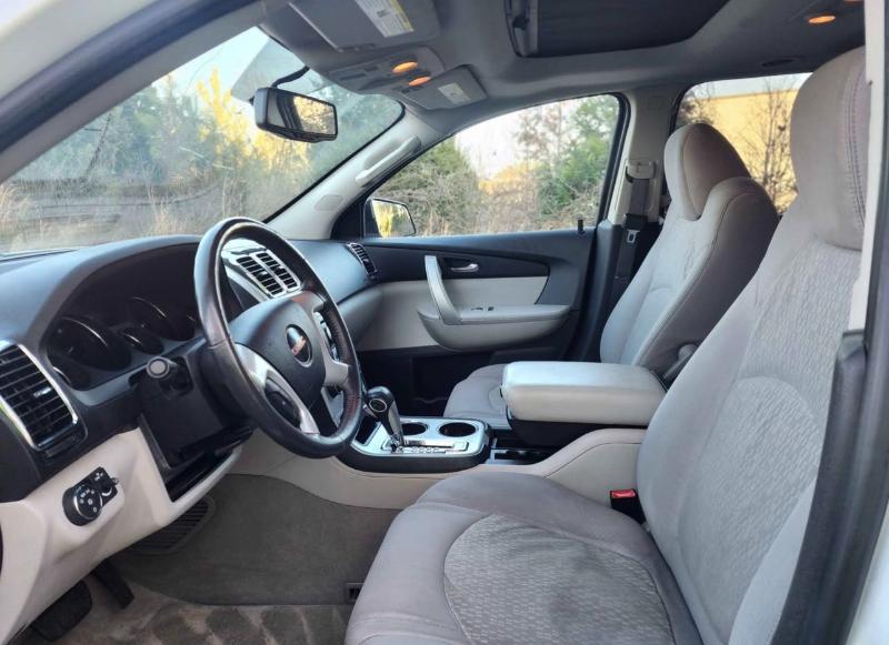 GMC Acadia SLE-2 FWD 2011