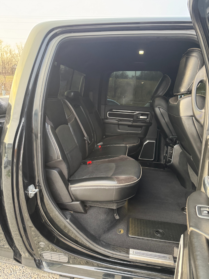 RAM 2500 Laramie Crew Cab SWB 4WD 2020