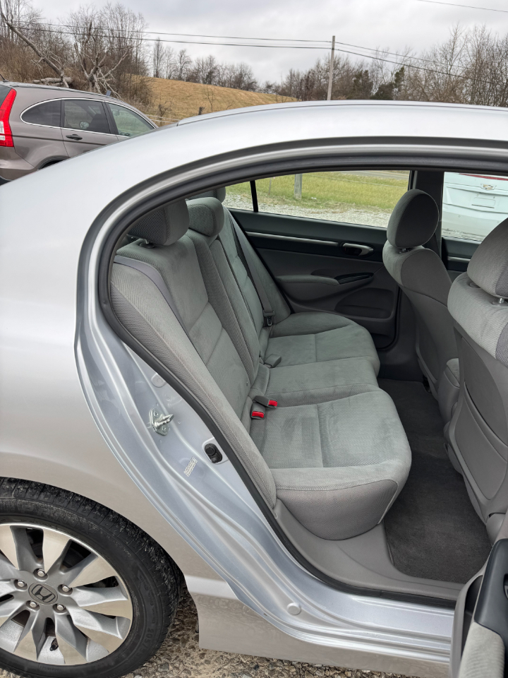 Honda Civic EX Sedan 5-Speed AT 2011