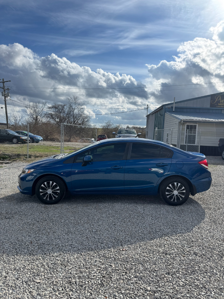 Honda Civic LX Sedan 5-Speed AT 2013