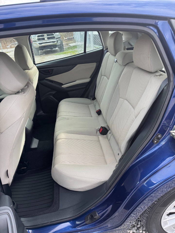 Subaru Impreza 2.0i Premium CVT 5-Door 2017