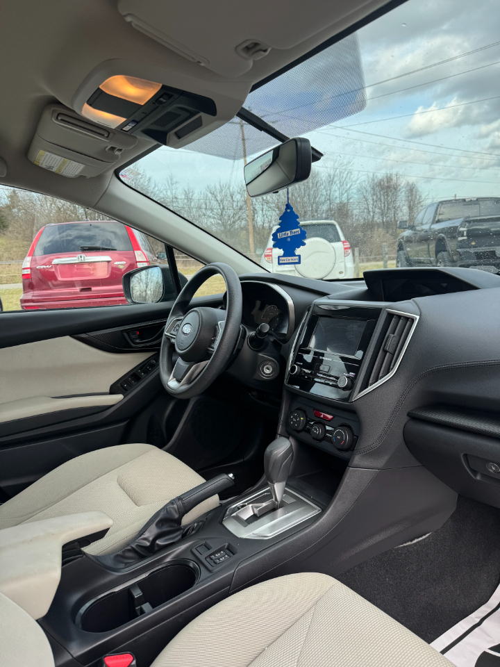 Subaru Impreza 2.0i Premium CVT 5-Door 2017