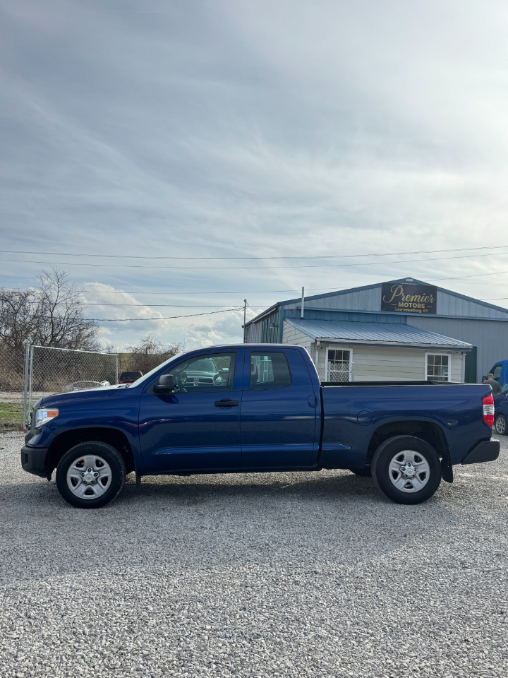 Toyota Tundra SR5 4.6L V8 Double Cab 2WD 2015