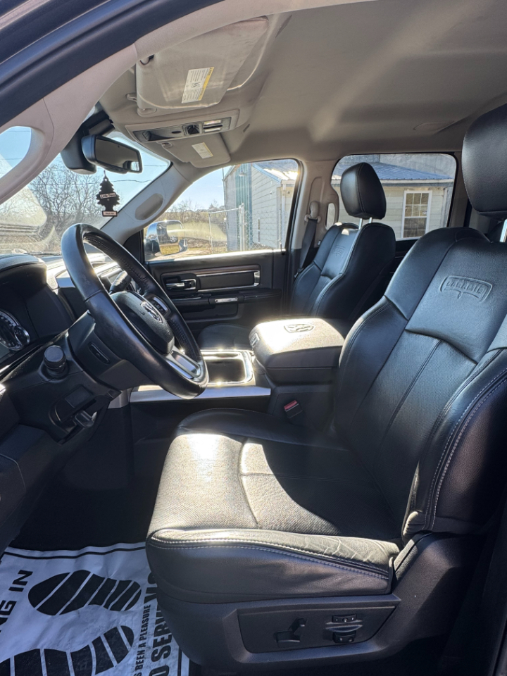 RAM 2500 Laramie Crew Cab SWB 4WD 2018