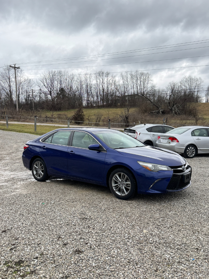 Toyota Camry SE 2015