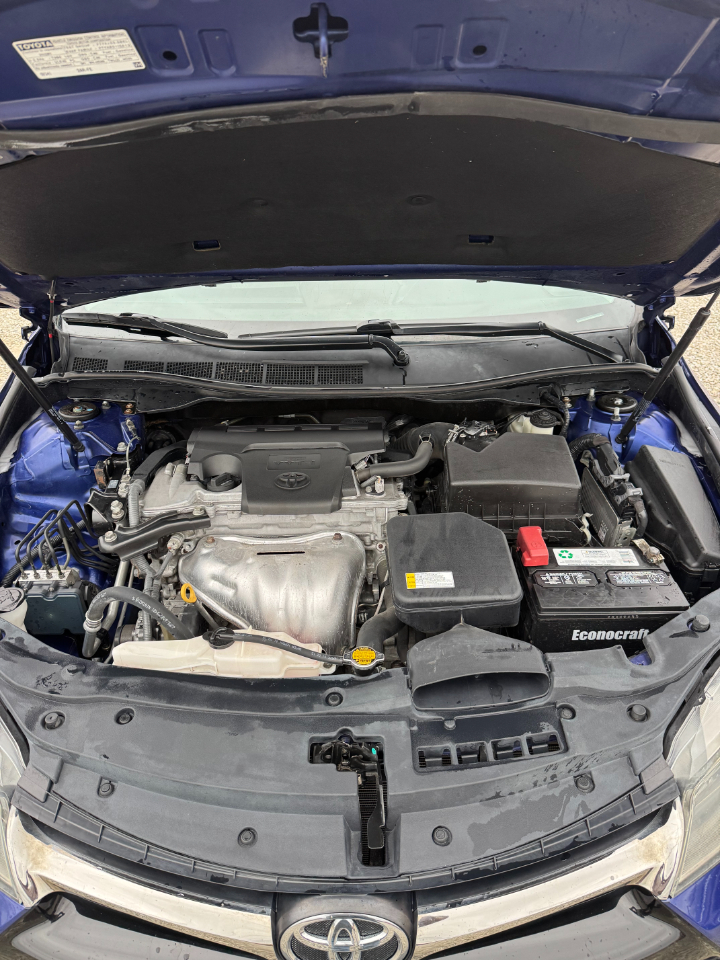 Toyota Camry SE 2015