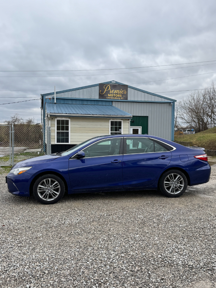 Toyota Camry SE 2015