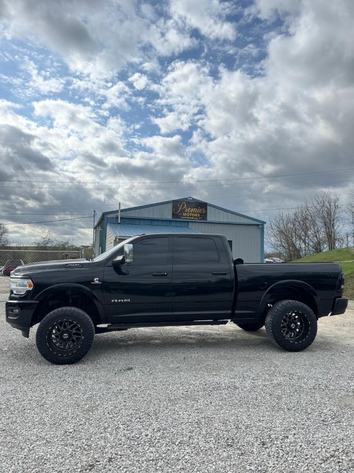 RAM 2500 Laramie Crew Cab SWB 4WD 2020