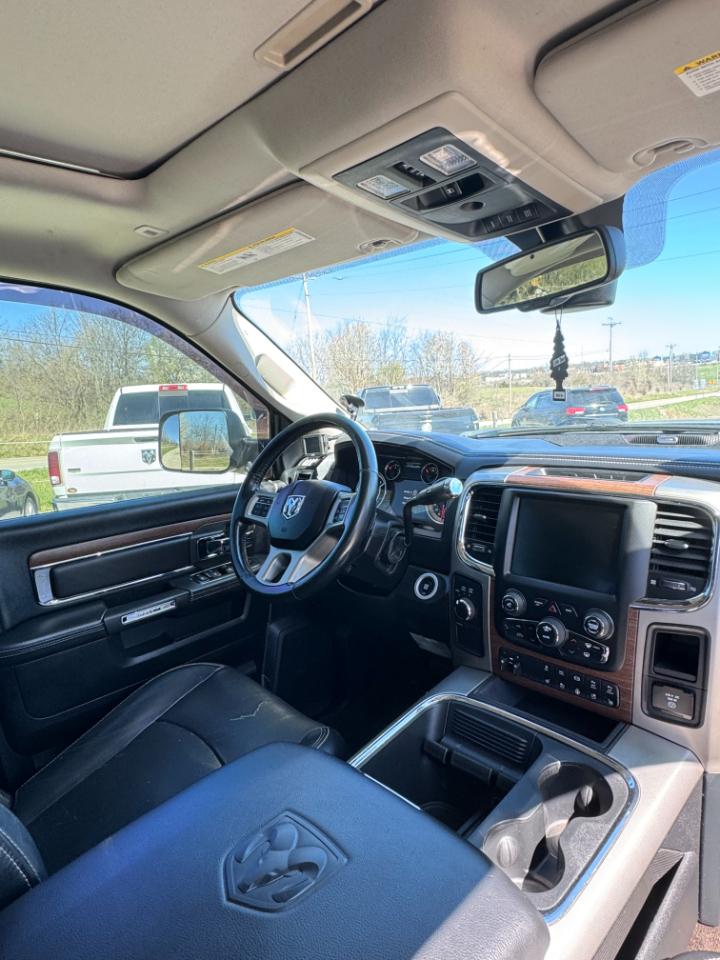 RAM 2500 Laramie Crew Cab SWB 4WD 2017