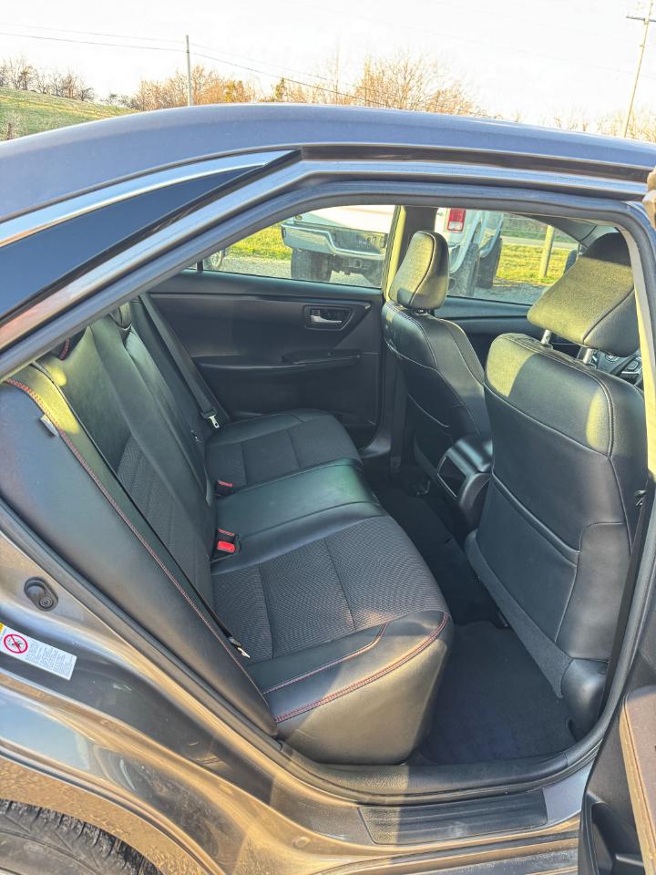 Toyota Camry SE 2017