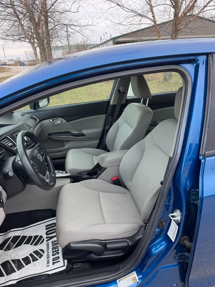 Honda Civic LX Sedan CVT 2015