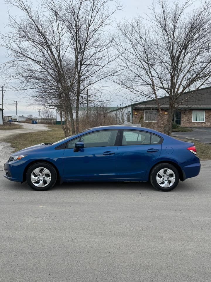 Honda Civic LX Sedan CVT 2015