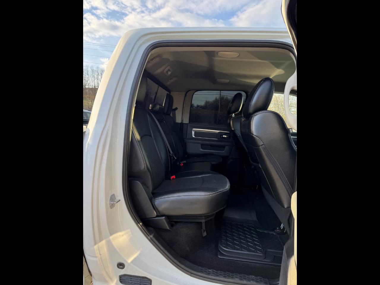 RAM 2500 Laramie Crew Cab SWB 4WD 2017