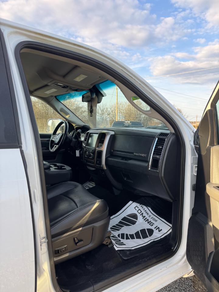 RAM 2500 Laramie Crew Cab SWB 4WD 2017